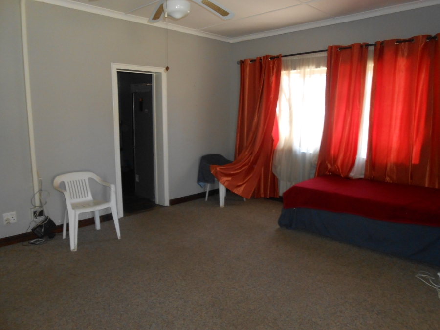 3 Bedroom Property for Sale in Humansdorp Eastern Cape